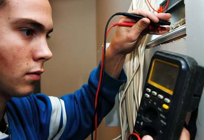 Feds to Fund Apprentice Loans in 2015